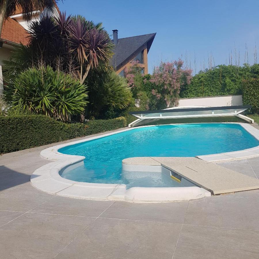 Grande Chambre Entre Caen Et La Mer Chambre Terrasse Jardin Et Piscine Mathieu Exterior photo
